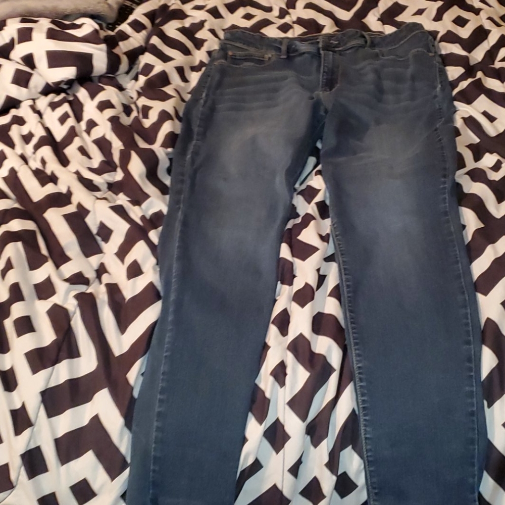 Skinny jeans
